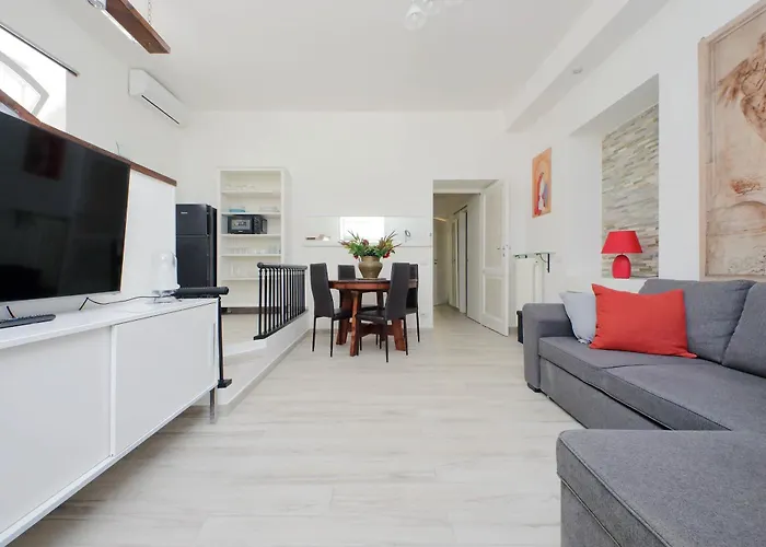 Domus Monami Appartement *